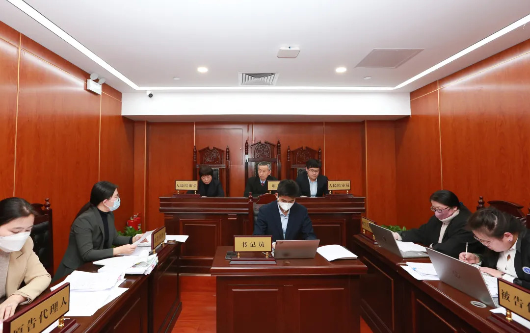 “模拟法庭”审理离婚纠纷，两方律师专业对决，带来一场庭审辩论盛宴！